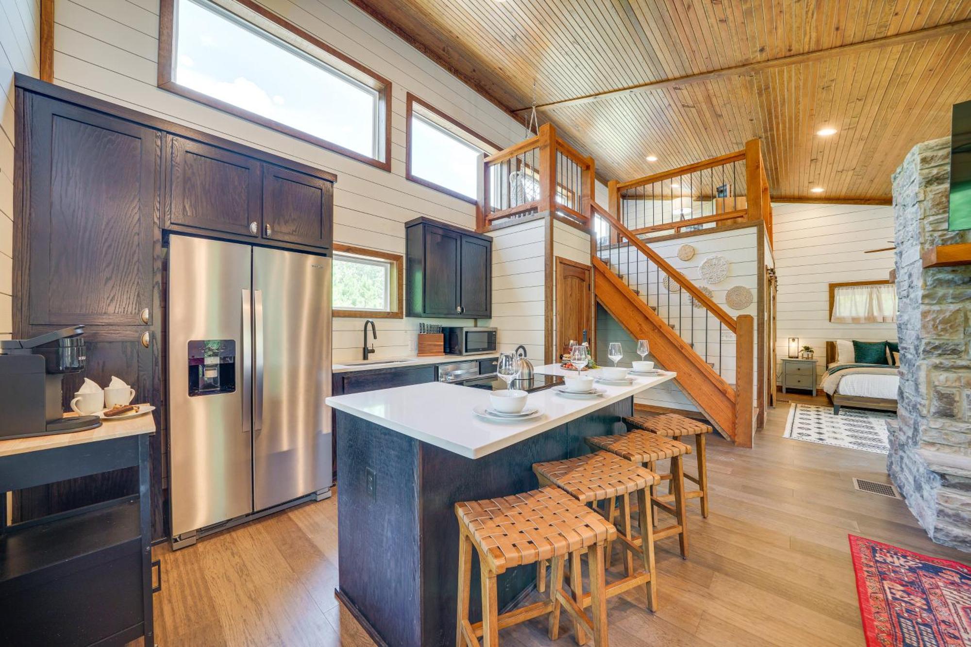 Tree-Lined Broken Bow Studio With Private Hot Tub! Exteriér fotografie